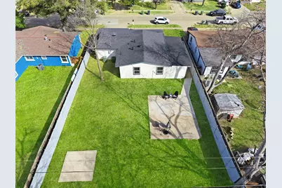 1306 E Lovers Lane, Arlington, TX 76010 - Photo 2