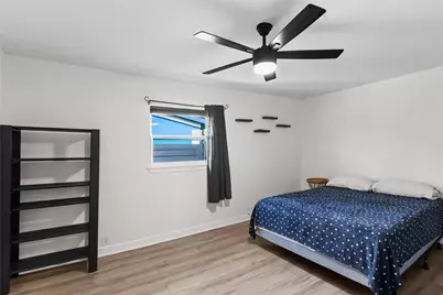 1306 E Lovers Lane, Arlington, TX 76010 - Photo 24