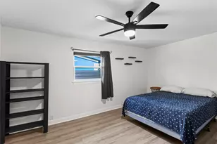 1306 E Lovers Ln, Arlington, TX 76010 - Photo 24