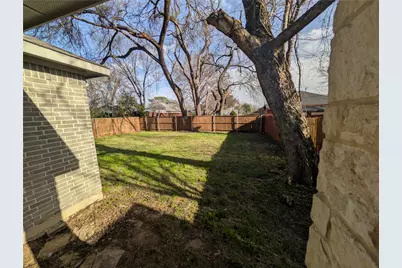 2550 Eugene Street, Dallas, TX 75215 - Photo 16