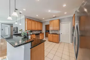 1029 Laurel Oak Dr, Flower Mound, TX 75028 - Photo 6