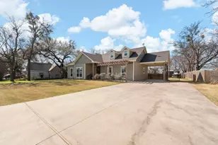 401 N Cleburne Whitney Rd, Rio Vista, TX 76093 - Photo 2