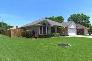 1526 Berry Patch Ln, Granbury, TX 76048 - Photo 1
