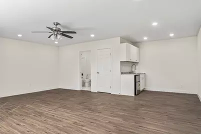 442 W McCart Street, Krum, TX 76249 - Photo 30