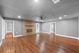 106 Willowcrest St, Mexia, TX 76667 - Photo 4