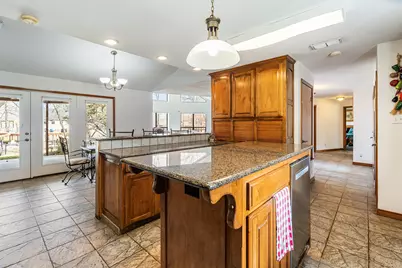 101 E Beverly Drive, Malakoff, TX 75148 - Photo 14