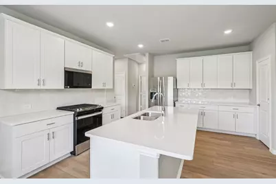 1209 Bridgewalk Drive, Princeton, TX 75071 - Photo 4