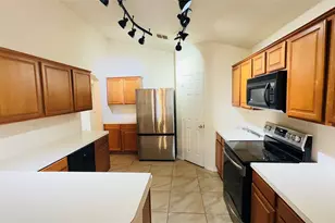 522 Binkley Ct, Mesquite, TX 75181 - Photo 12