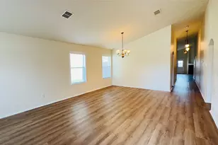 522 Binkley Ct, Mesquite, TX 75181 - Photo 4