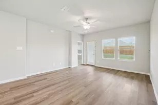 1205 Bridgewalk Dr, Princeton, TX 75071 - Photo 14