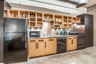 1122 Jackson St, Dallas, TX 75202 - Photo 12