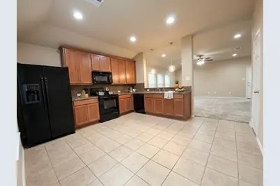 421 Goldstone Lane, Fort Worth, TX 76131 - Photo 4