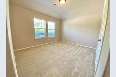 421 Goldstone Lane, Fort Worth, TX 76131 - Photo 10