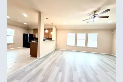 421 Goldstone Lane, Fort Worth, TX 76131 - Photo 8