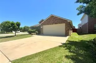 421 Goldstone Ln, Fort Worth, TX 76131 - Photo 20