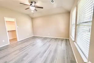 421 Goldstone Ln, Fort Worth, TX 76131 - Photo 8