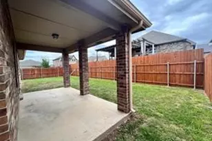 421 Goldstone Ln, Fort Worth, TX 76131 - Photo 18