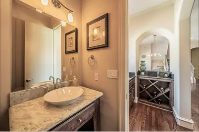 3827 Holland Avenue #B, Dallas, TX 75219 - Photo 18