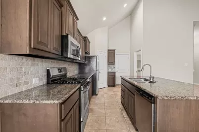 905 Falcon Road, Argyle, TX 76226 - Photo 8