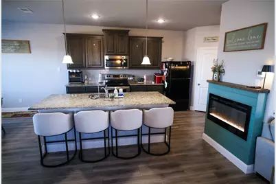 724 Amber Drive, Greenville, TX 75402 - Photo 4