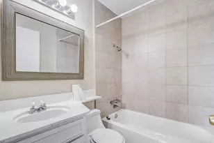 2101 Deerfield Dr, Carrollton, TX 75007 - Photo 20