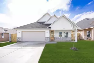 5100 Chapman St, Fort Worth, TX 76105 - Photo 1