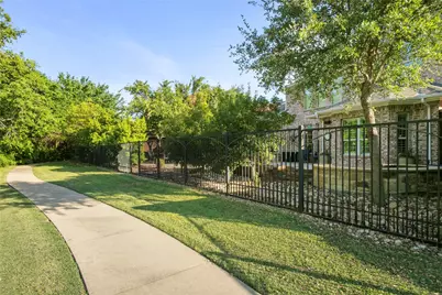 5609 Chalice Drive, Plano, TX 75024 - Photo 30