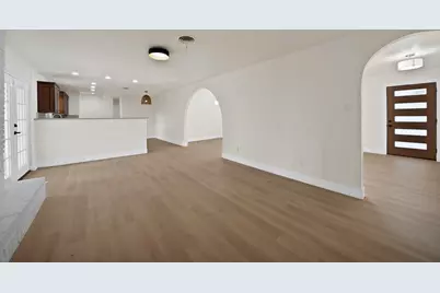 5404 Westcreek Drive, Fort Worth, TX 76133 - Photo 6