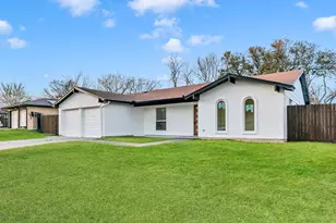 1701 Carla Ave, Arlington, TX 76014 - Photo 2