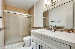 226 Rolling Hills Pl, Lancaster, TX 75146 - Photo 18