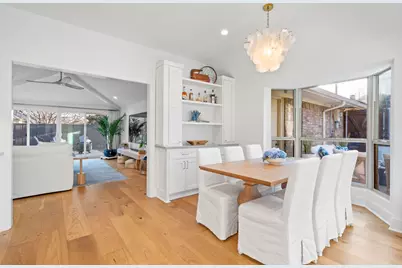 7211 Pleasant View Drive, Dallas, TX 75231 - Photo 14