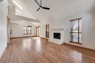 471 Caviness Dr, Grapevine, TX 76051 - Photo 6