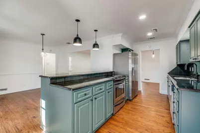 7236 Wake Forrest Drive, Dallas, TX 75214 - Photo 12