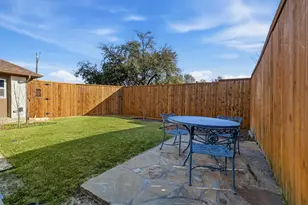 7736 Lone Moor Cir, Dallas, TX 75248 - Photo 36