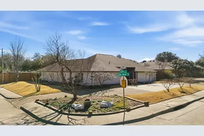 7736 Lone Moor Circle, Dallas, TX 75248 - Photo 38