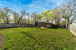 1014 Sycamore Ave, Corsicana, TX 75110 - Photo 30