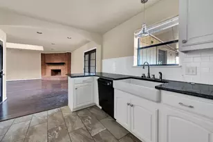 3120 Lafayette St, Corsicana, TX 75110 - Photo 8