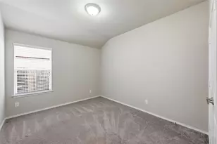 405 Elk Run Dr, Fort Worth, TX 76140 - Photo 18