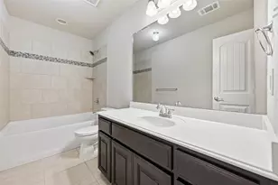 405 Elk Run Dr, Fort Worth, TX 76140 - Photo 16