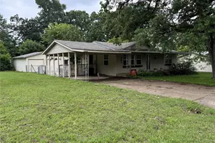 220 Littlefield Dr, East Tawakoni, TX 75472 - Photo 4