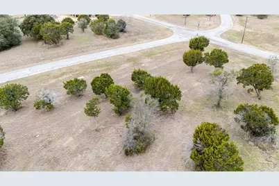 7105 S Aberdeen Drive, Cleburne, TX 76033 - Photo 6