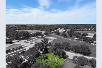 1102 Hillsboro Street, Cleburne, TX 76033 - Photo 1