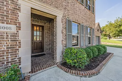 1008 Broadmoor Way, Roanoke, TX 76262 - Photo 4