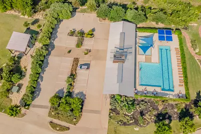 1008 Broadmoor Way, Roanoke, TX 76262 - Photo 2