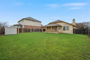 10248 Peony Ln, Waco, TX 76708 - Photo 24