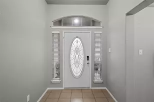 10248 Peony Ln, Waco, TX 76708 - Photo 2