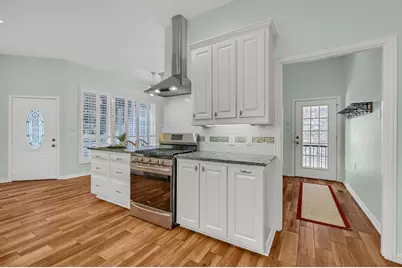 102 Santee Drive, Lake Kiowa, TX 76240 - Photo 22