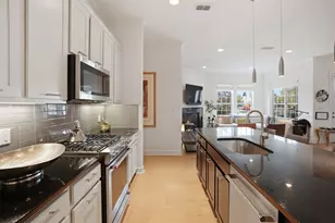 5005 Meridian Ln, Addison, TX 75001 - Photo 16