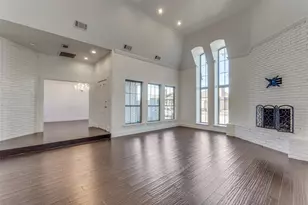 5820 Orchid Ln, Dallas, TX 75230 - Photo 2