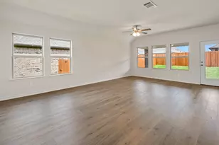 507 Carthage St, Caddo Mills, TX 75135 - Photo 12